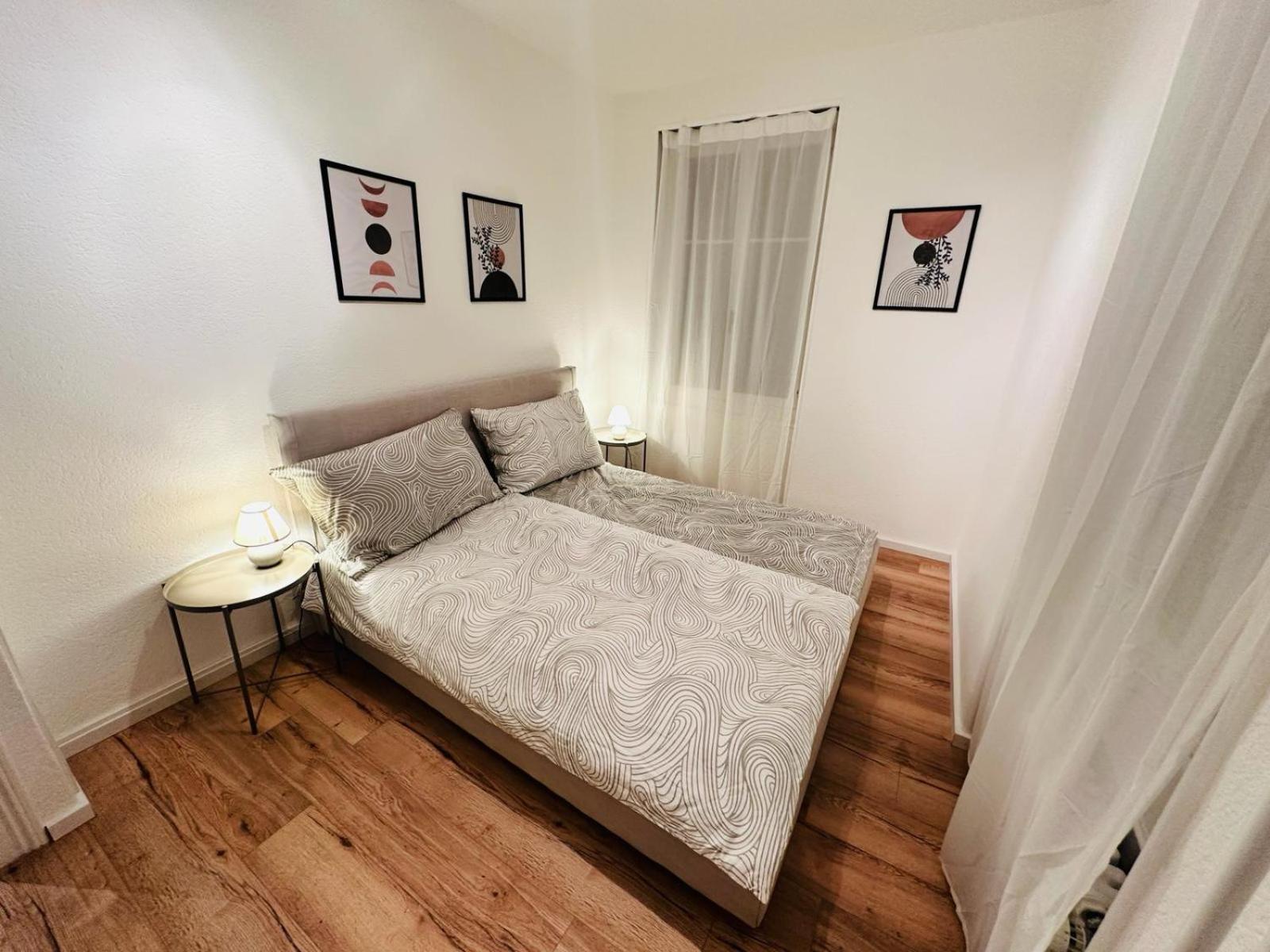 Exclusive Apartment For Families And Business Устер Екстериор снимка