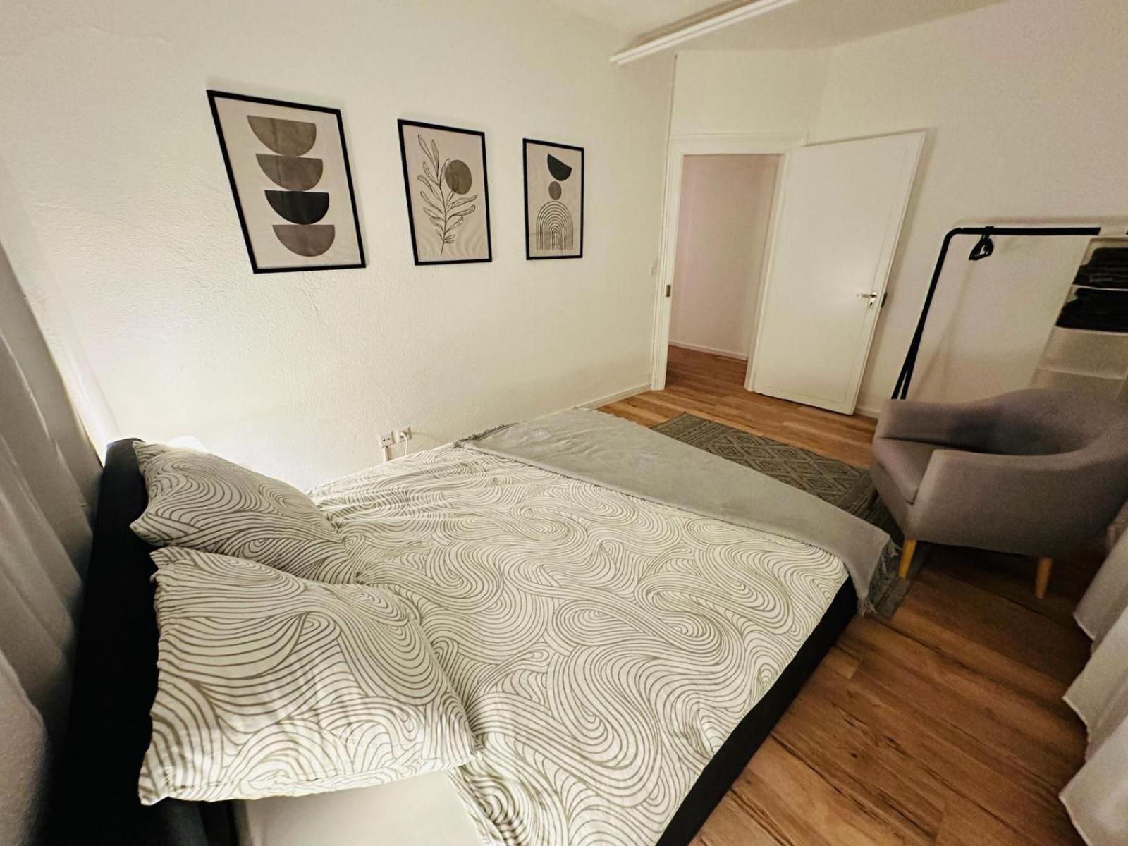 Exclusive Apartment For Families And Business Устер Екстериор снимка